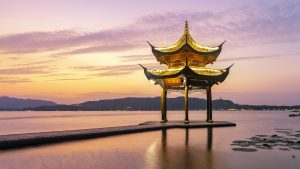Read more about the article West Lake Jixian Pavilion sunset scenery, Hangzhou, China