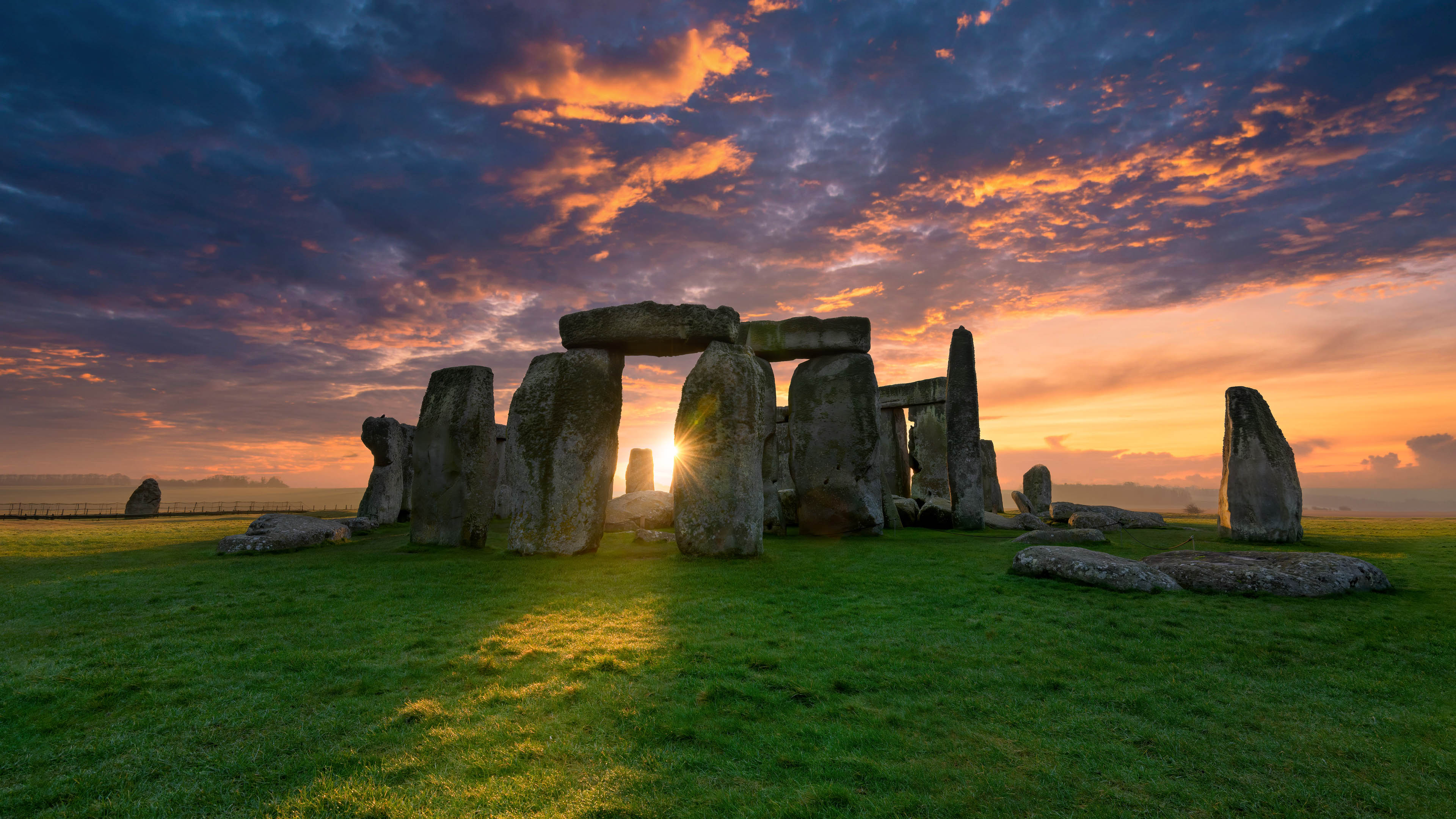 Read more about the article Stonehenge on Salisbury Plain in Wiltshire, England, UK