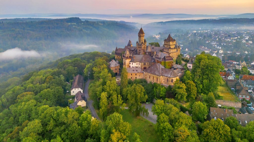 Braunfels Castle at sunrise, Lahn-Dill-Kreis, Hesse, Germany
