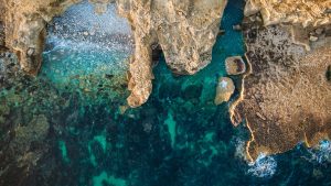 Read more about the article Rocky shore on the Jurassic Coast at Portland Bill, Isle of Portland, Dorset, England, UK