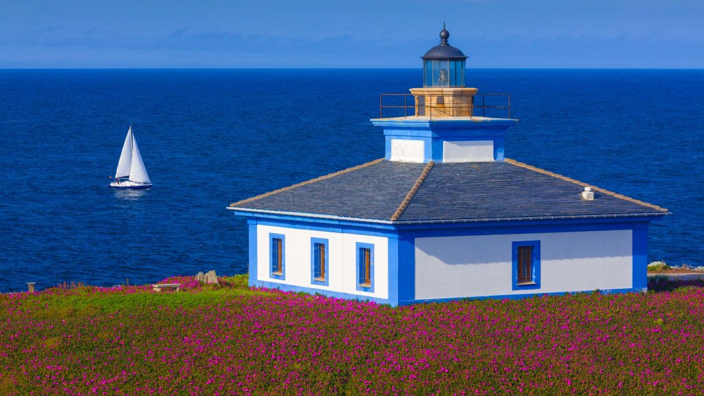 Ribadeo Lighthouse on Illa Pancha, Lugo, Galicia, Spain