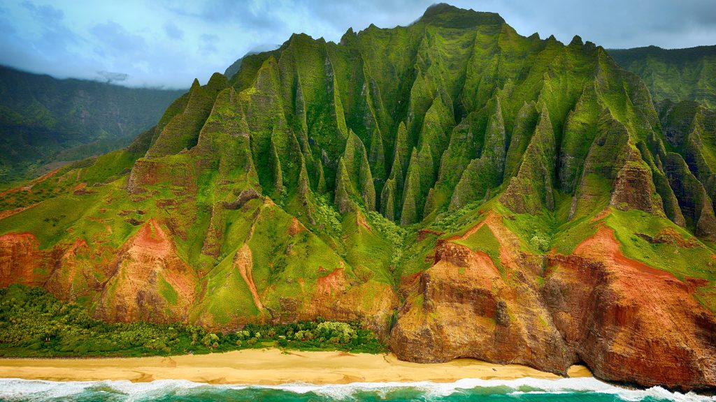 View of Nā Pali Coast State Park, Kauai, Hawaii, USA