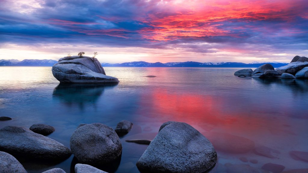 Bonsai Rock,sunset, Lake Tahoe, Nevada, USA