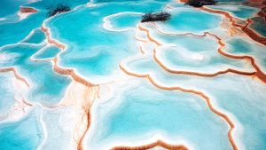 Read more about the article Five Colour Pond (Pool) in Huanglong Scenic and Historic Interest Area, Sichuan, China