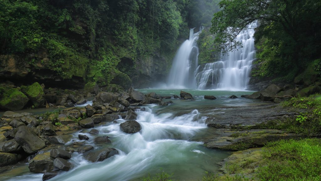 Nauyaca waterfalls, Puntarenas, Costa Rica