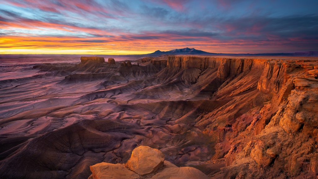 Sunrise over canyon at Moonscape Overlook, Capitol Reef National Park, Utah, USA