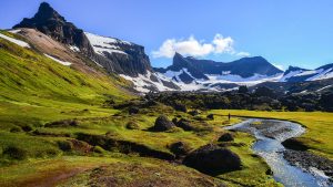 Read more about the article Boulders, peaks and rivers of the Stórurð valley in summer, East Fjords, Iceland